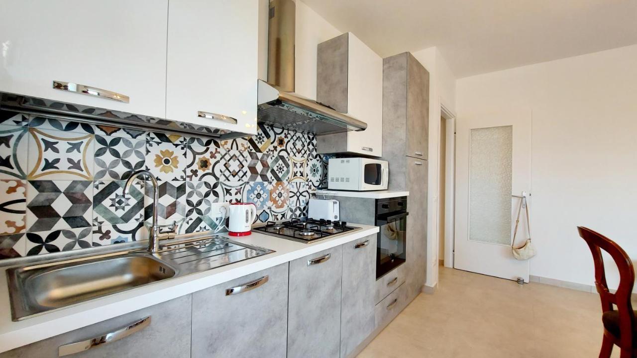 Narcisa View Lake&Pool Apartment Bardolino Dış mekan fotoğraf